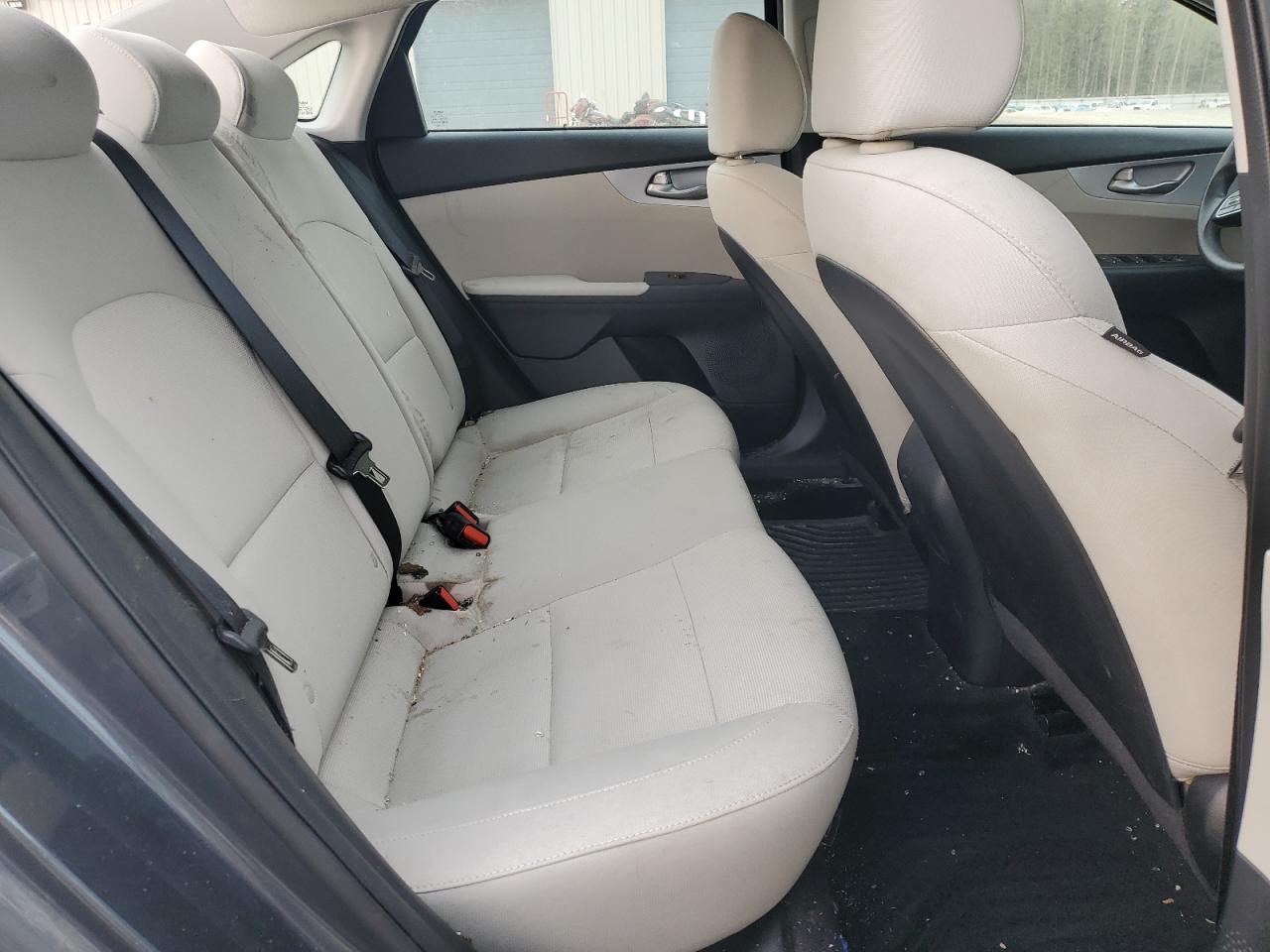 2022 KIA FORTE FE VIN:3KPF24AD0NE464112