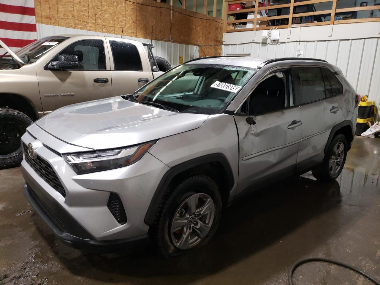 2024 TOYOTA RAV4 XLE VIN:2T3P1RFV5RC447338