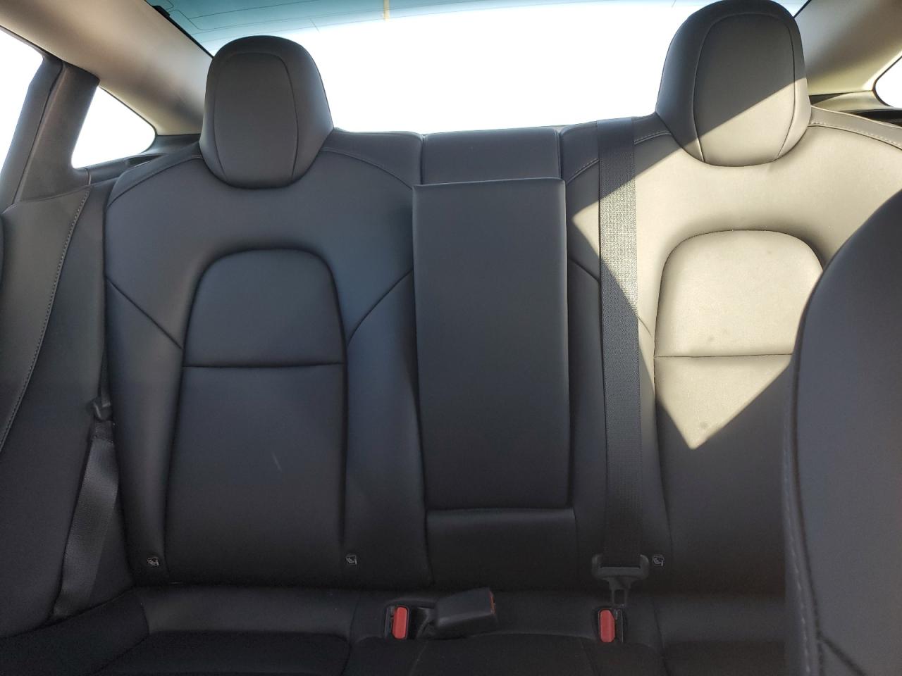 2022 TESLA MODEL 3  VIN:5YJ3E1EB8NF157122