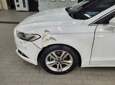2016 Ford Mondeo VIN: