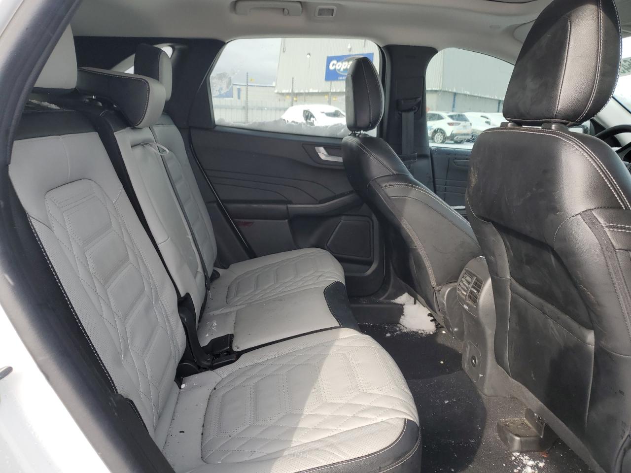 2023 FORD ESCAPE  VIN:1FMCU0E14PUB40070