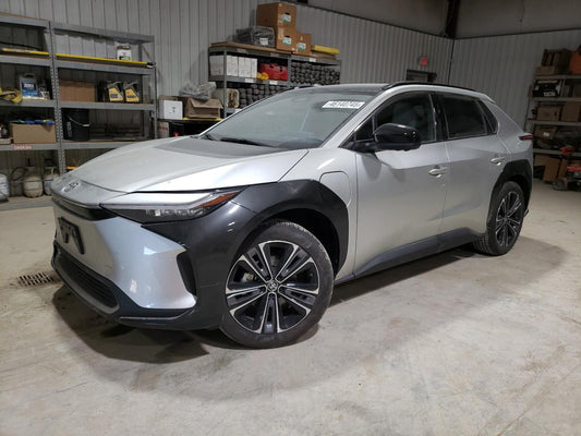 2024 TOYOTA BZ4X XLE VIN:JTMABACA1RA066685