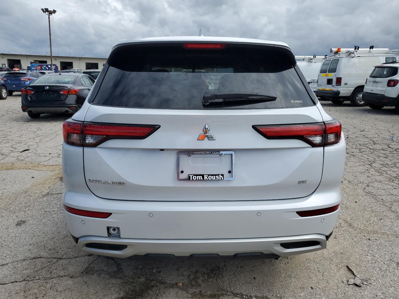 2024 MITSUBISHI OUTLANDER SE VIN:JA4J4VA8XRZ005865