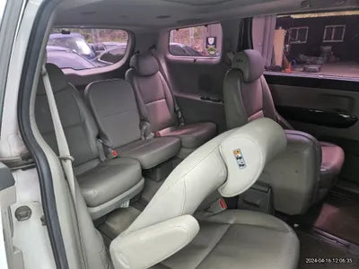 2017 Kia Carnival VIN: