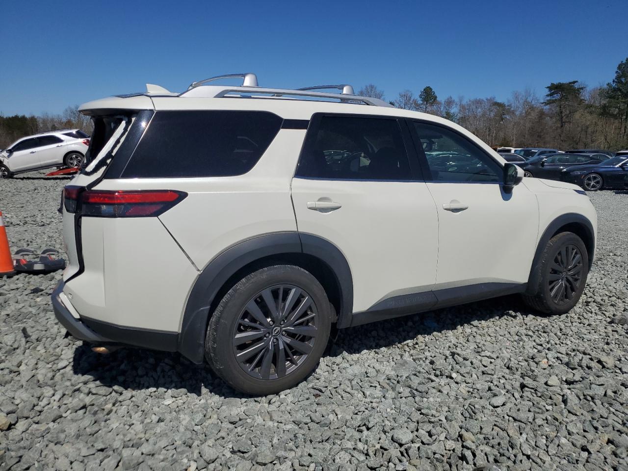 2022 NISSAN PATHFINDER SL VIN:5N1DR3CD7NC207218