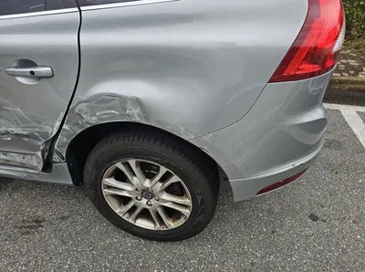 2015 Volvo XC60 VIN: