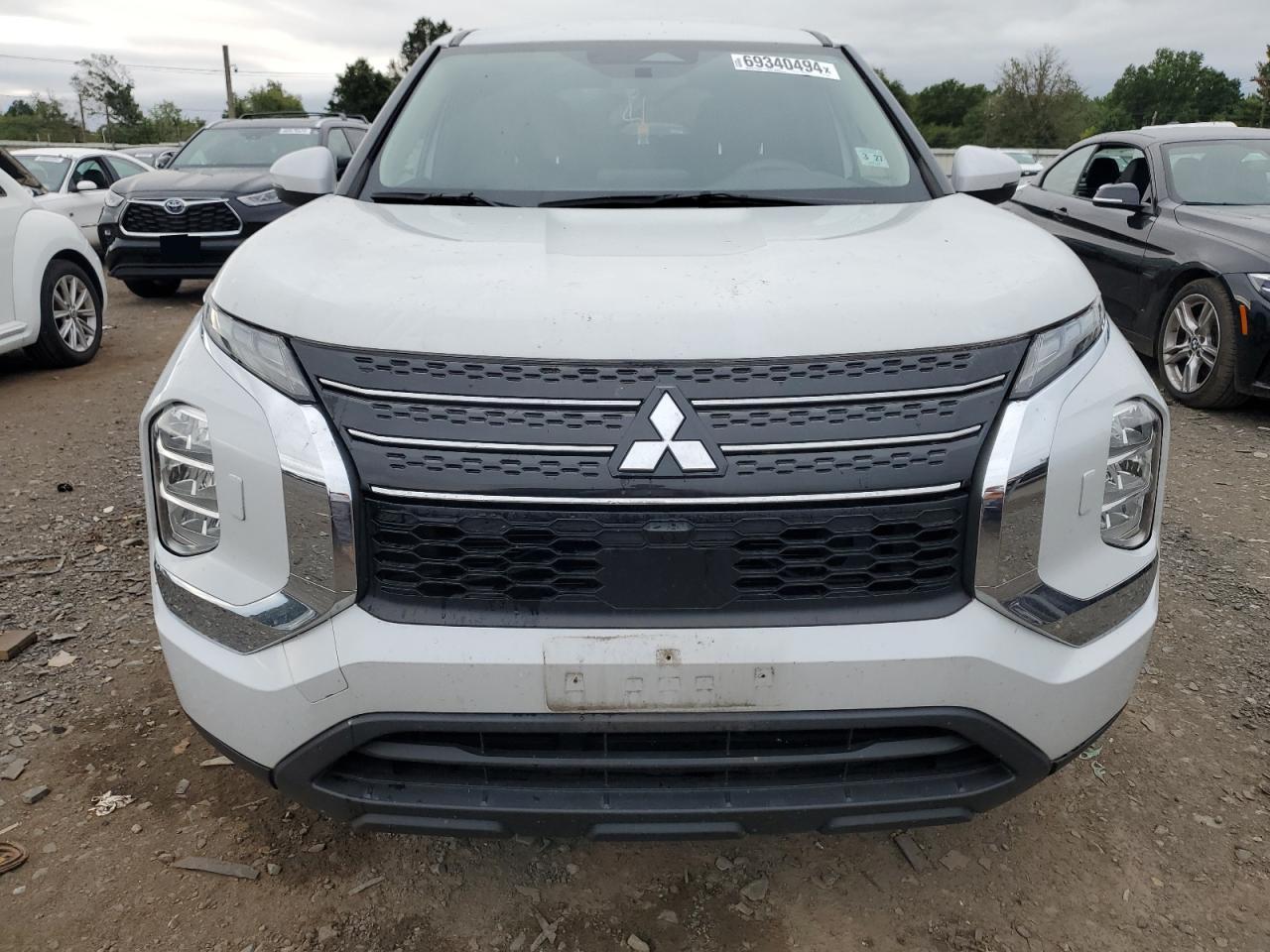 2022 MITSUBISHI OUTLANDER ES VIN:JA4J4TA82NZ047901