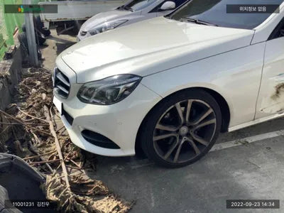2015 Mercedes-Benz E 220 WDDHF0AB3FB133209 VIN:WDDHF0AB3FB133209