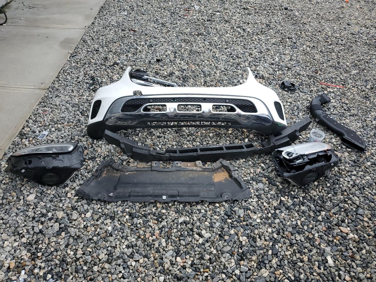 2022 MERCEDES-BENZ GLC 300 VIN:W1N0G8DB7NV362061