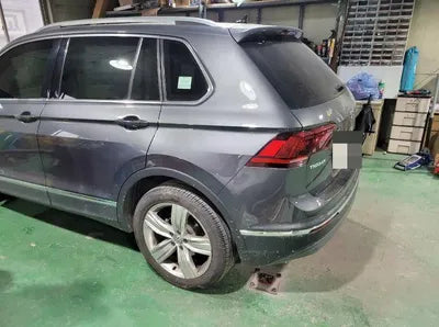 2020 Volkswagen Tiguan VIN: