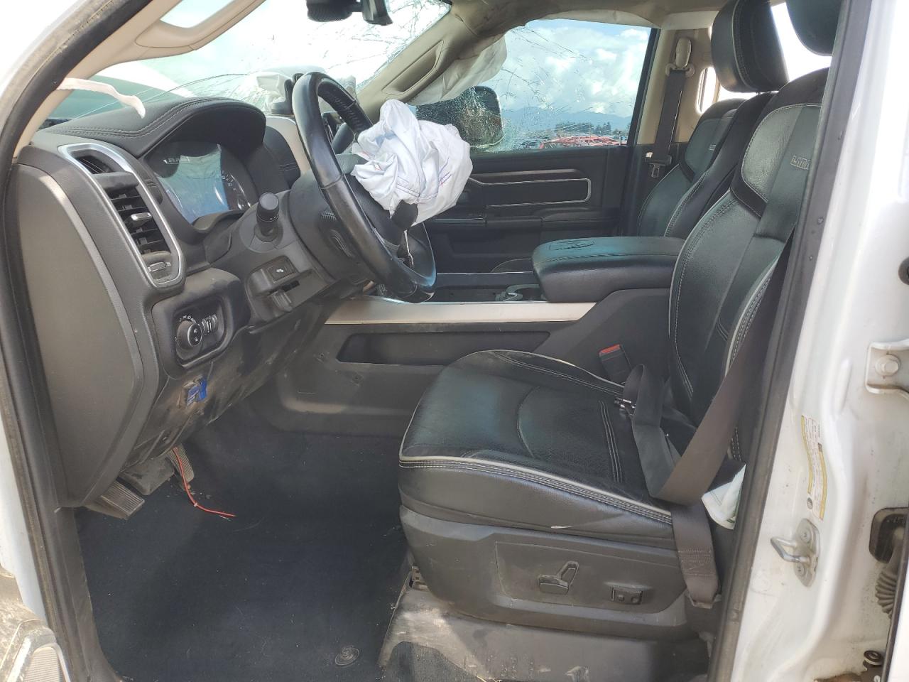 2022 RAM 2500 LARAMIE VIN:3C6UR5FL9NG261014