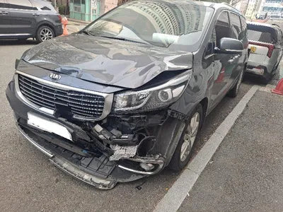 2017 Kia Carnival KNAME81ABHS332307 VIN:KNAME81ABHS332307