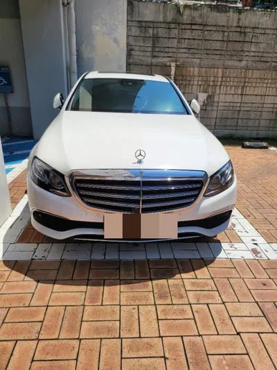 2017 Mercedes-Benz E 300 VIN: