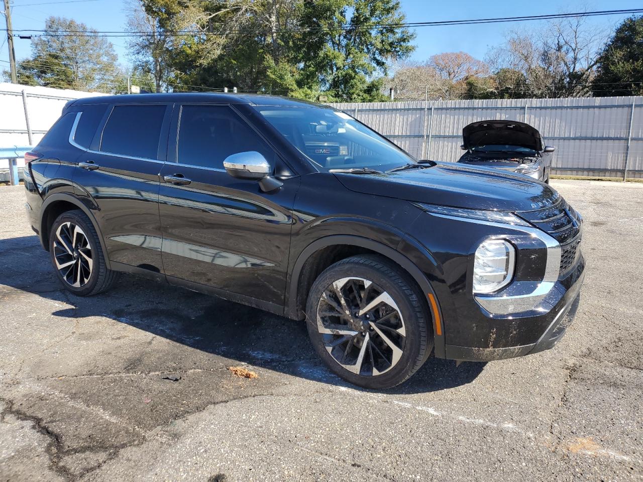 2022 MITSUBISHI OUTLANDER ES VIN:JA4J3TA83NZ065410