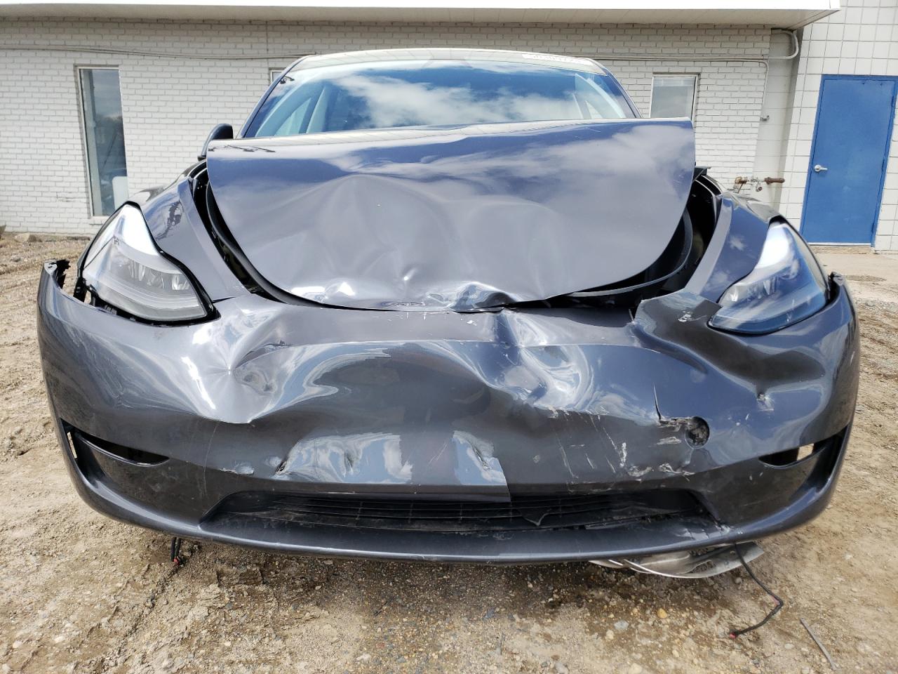 2023 TESLA MODEL Y  VIN:7SAYGDEE6PA188545