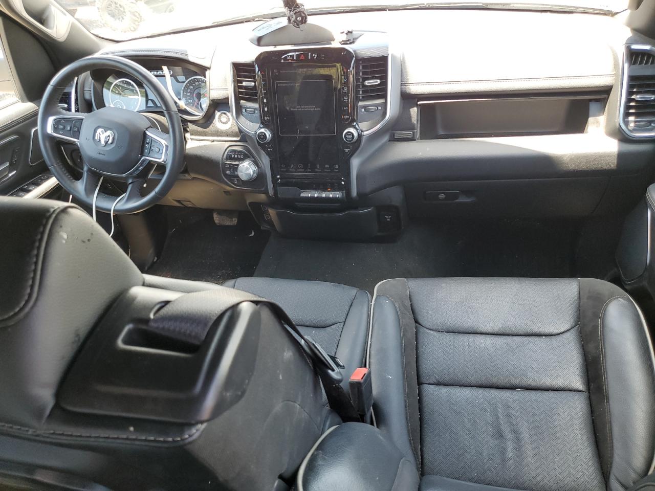2024 RAM 1500 LARAMIE VIN:1C6RRFJG9RN157898