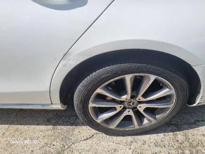 2019 Mercedes-Benz E 300 VIN: