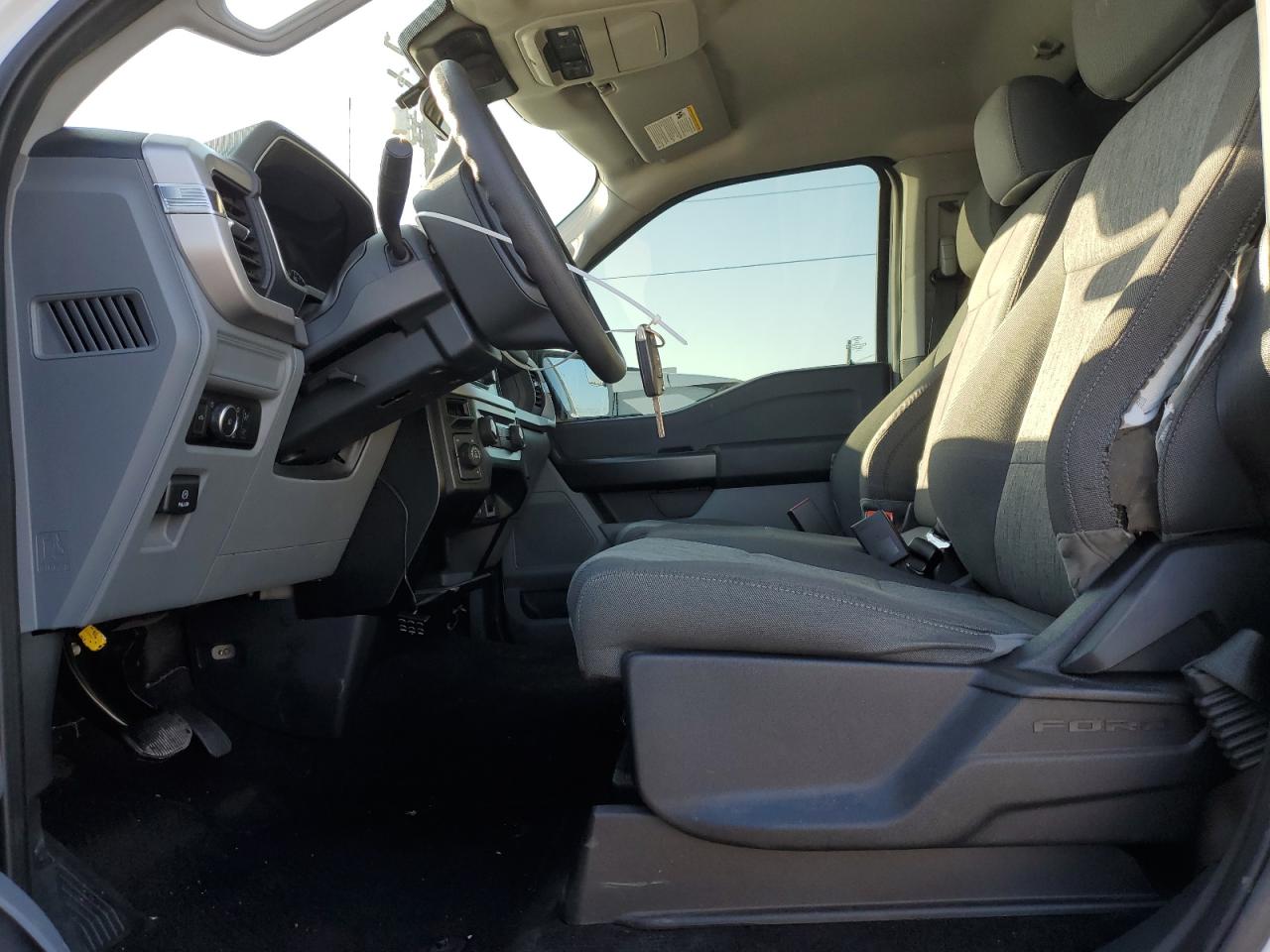 2023 FORD F150  VIN:1FTMF1E59PKD95014