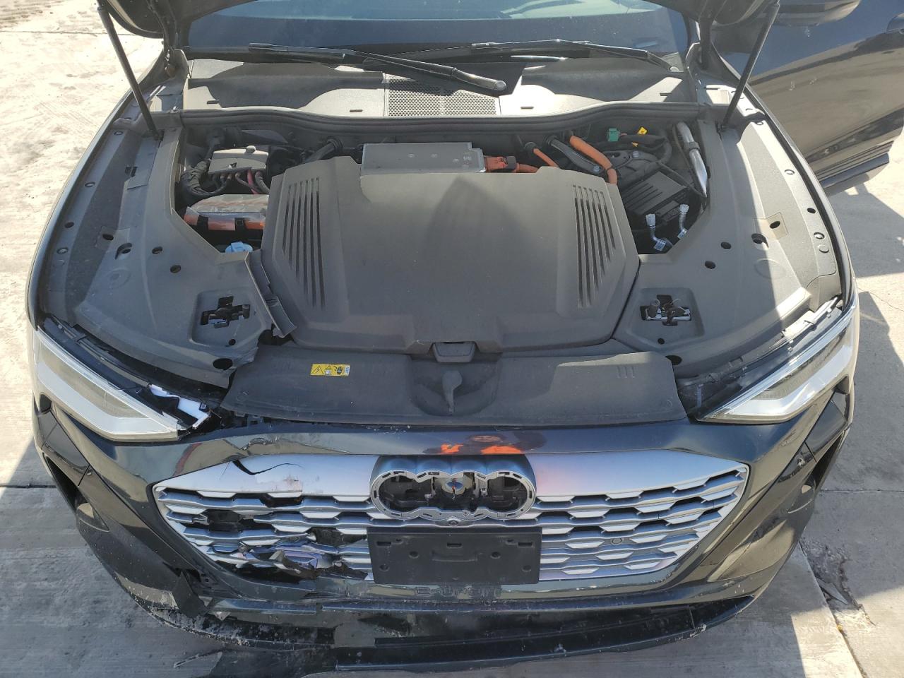 2024 AUDI Q8 E-TRON PREMIUM PLUS VIN:WA15AAGE2RB042305