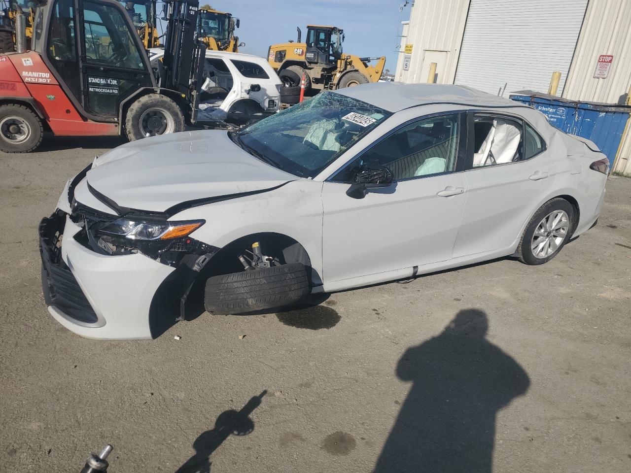 2024 TOYOTA CAMRY LE VIN:4T1C11AKXRU225253