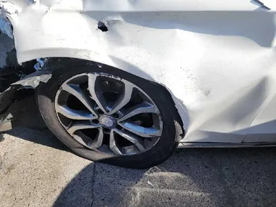 2016 Mercedes-Benz C 220 624KMWDDWF0EB4GR1 VIN:624KMWDDWF0EB4GR1