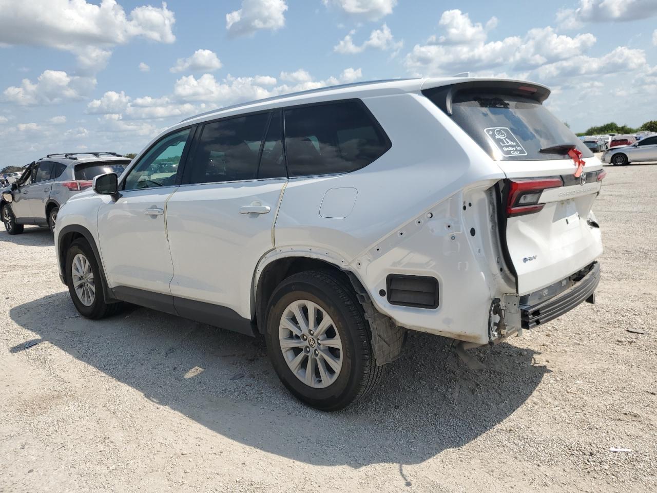 2024 TOYOTA GRAND HIGHLANDER XLE VIN:5TDABAA57RS001526