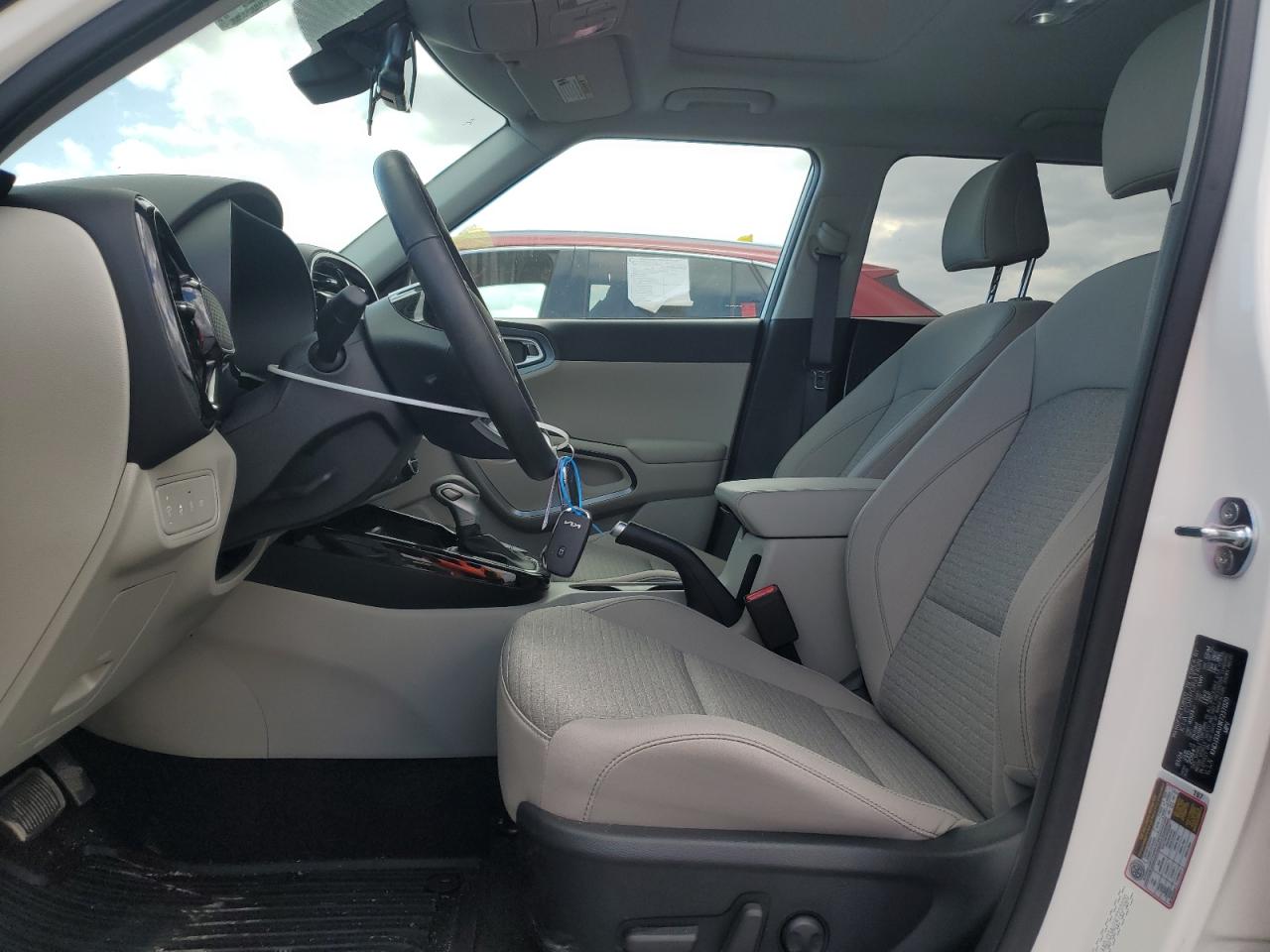 2024 KIA SOUL EX VIN:KNDJ33AU1R7237020