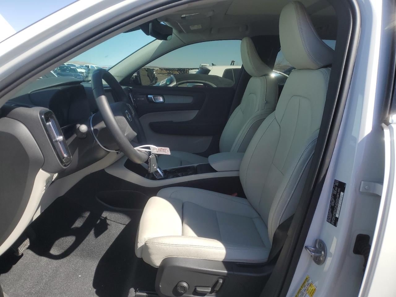 2024 VOLVO XC40 PLUS VIN:YV4L12UE7R2275603