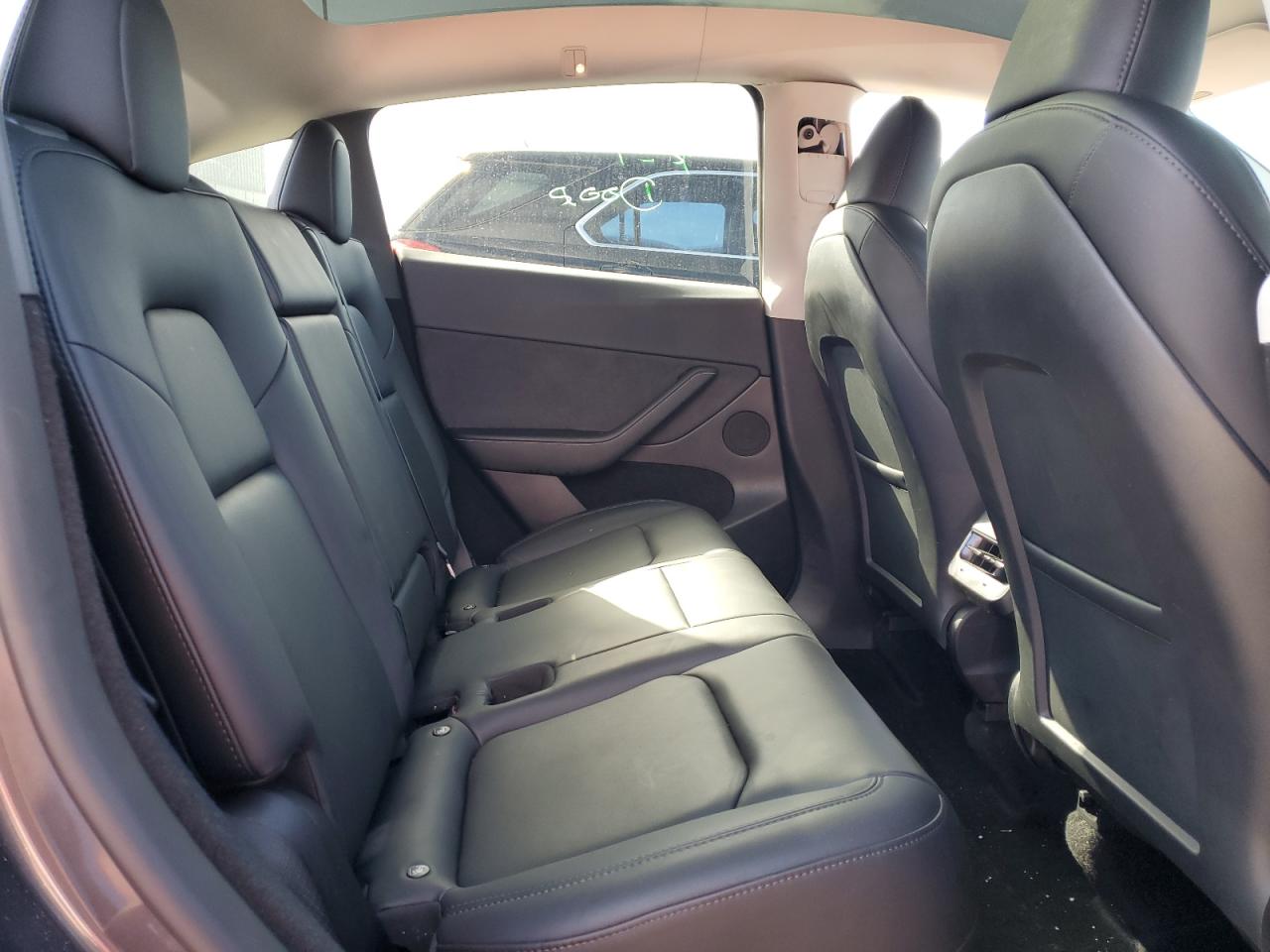 2023 TESLA MODEL Y  VIN:7SAYGDEF3PF906709