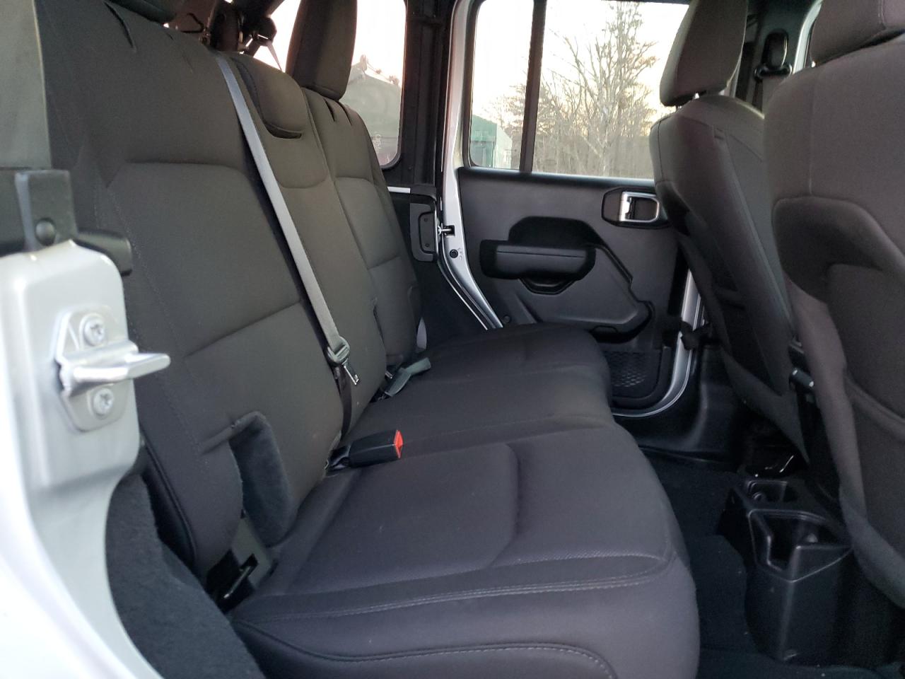2022 JEEP WRANGLER UNLIMITED SPORT VIN:1C4HJXDM8NW224563