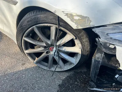 2016 Jaguar XJ SAJAA2296GNV93936 VIN:SAJAA2296GNV93936