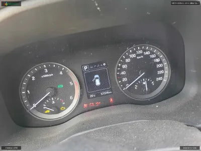 2018 Hyundai Tucson KMHJ2815GJU762946 VIN:KMHJ2815GJU762946