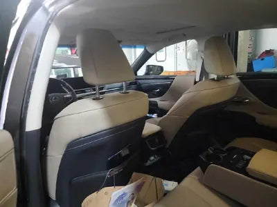 2018 Lexus ES 300 VIN: