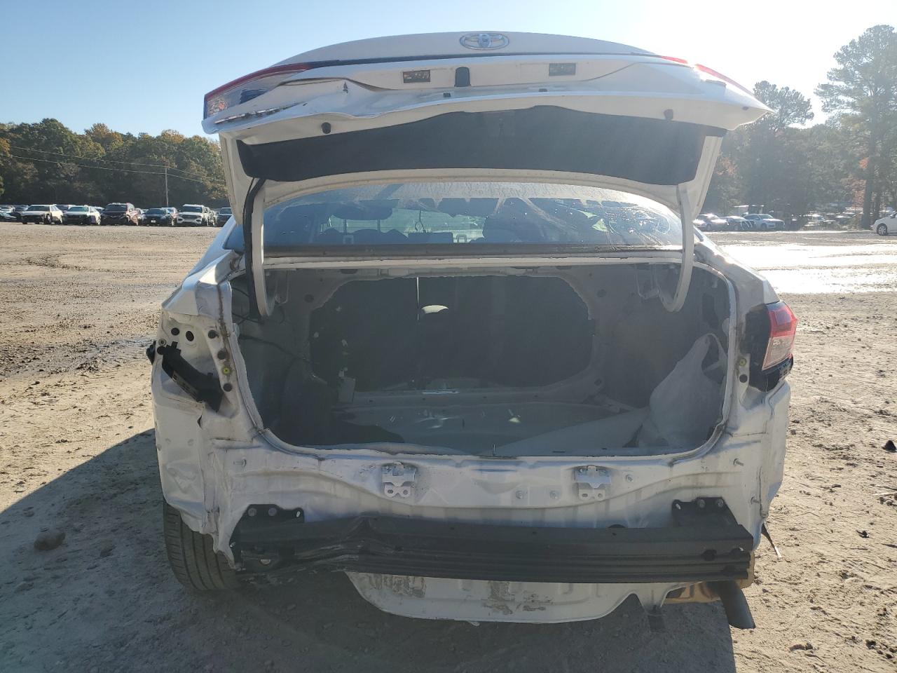 2022 TOYOTA COROLLA LE VIN:5YFEPMAE5NP370943
