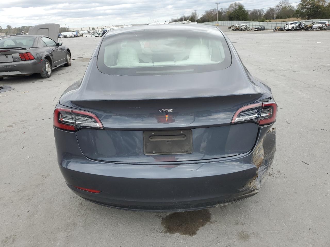 2023 TESLA MODEL 3  VIN:5YJ3E1EA3PF670577