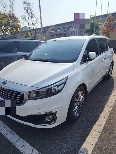 2015 Kia Carnival VIN:
