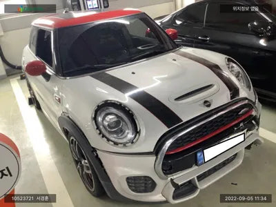 2021 MINI Cooper WMWXY9101M2N84698 VIN:WMWXY9101M2N84698
