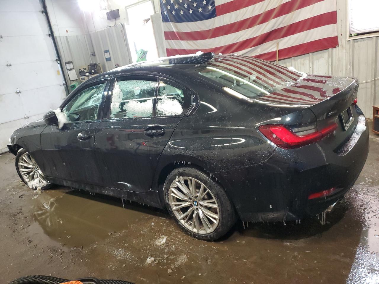 2023 BMW 330XI  VIN:3MW89FF08P8D58270