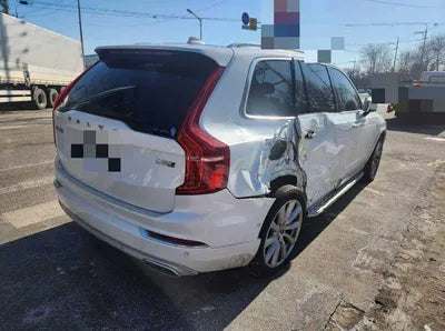 2018 Volvo XC90 VIN: