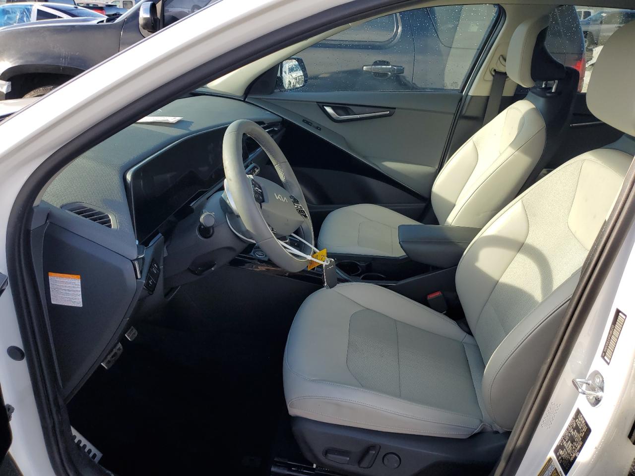 2023 KIA NIRO EX VIN:KNDCR3LE1P5080255