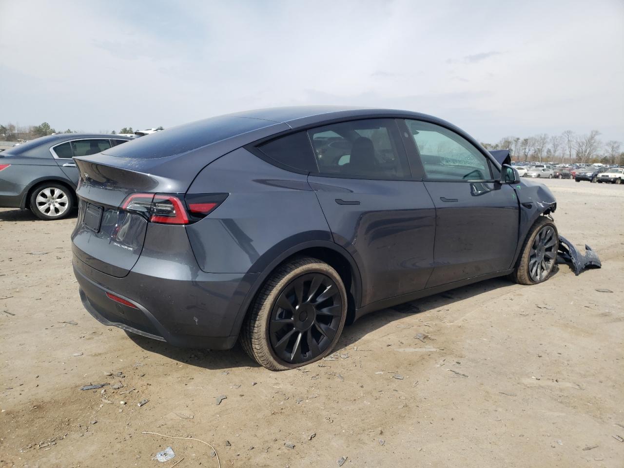 2023 TESLA MODEL Y  VIN:7SAYGAEE1PF977252