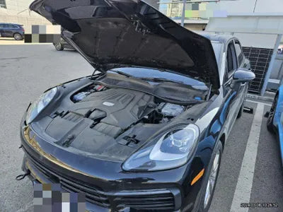 2019 Porsche Cayenne VIN: