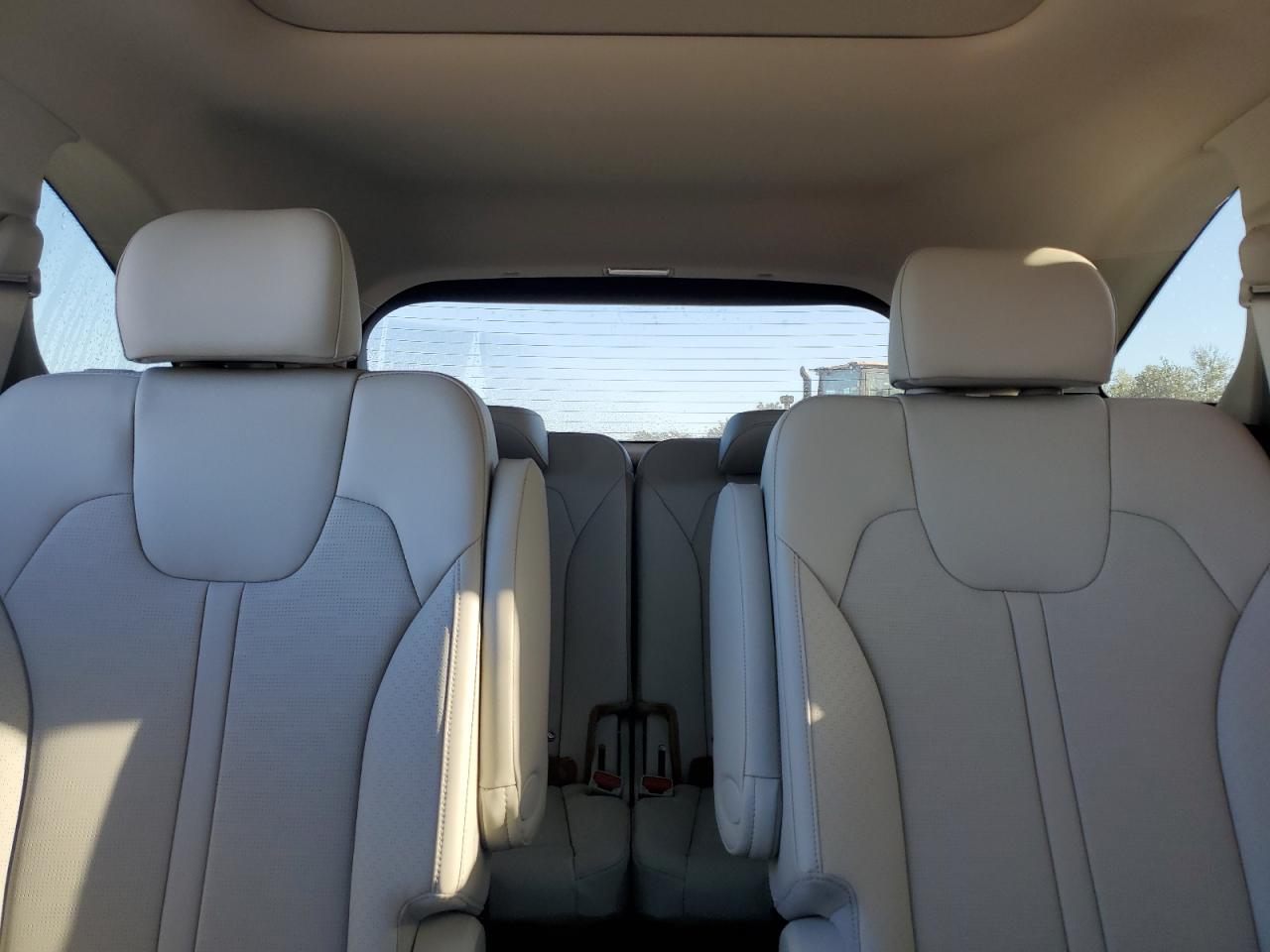 2024 KIA SORENTO EX VIN:5XYRH4JF3RG308331