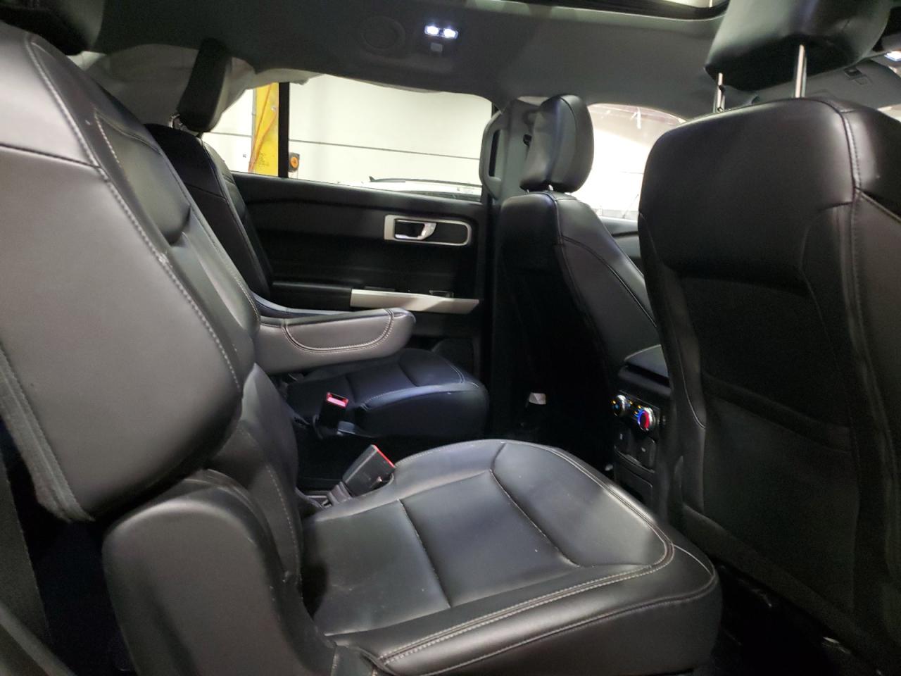 2022 FORD EXPLORER XLT VIN:1FMSK8DH1NGB23821