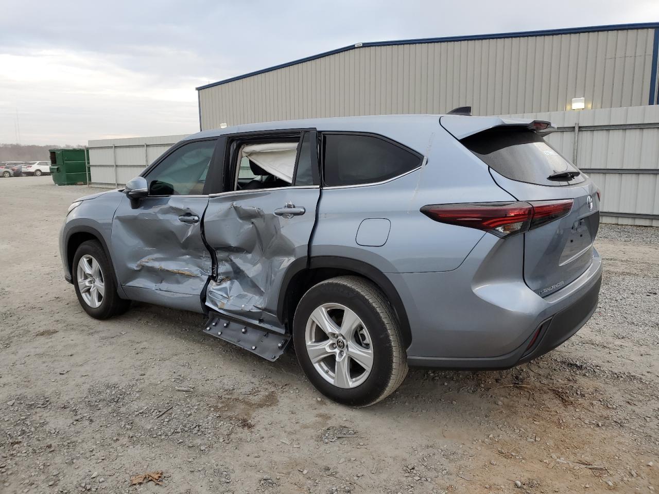 2024 TOYOTA HIGHLANDER LE VIN:5TDKDRAH7RS528294