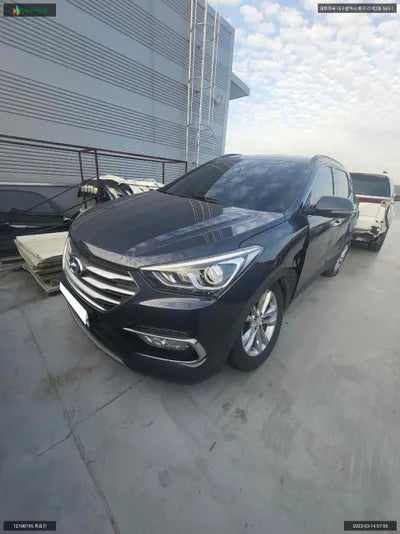 2017 Hyundai Santa FE KMHSW81UDJU838665 VIN:KMHSW81UDJU838665