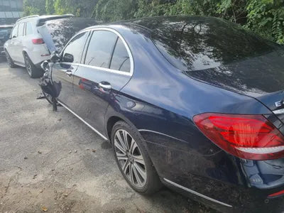 2018 Mercedes-Benz E 400 145KMWDDZF6GB0JA4 VIN:145KMWDDZF6GB0JA4