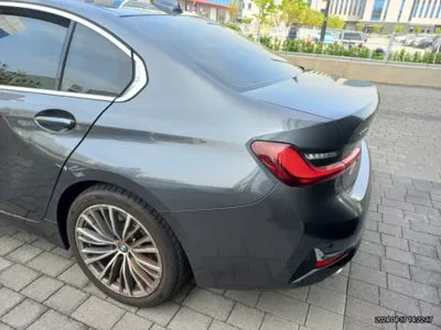 2021 BMW 320 VIN: