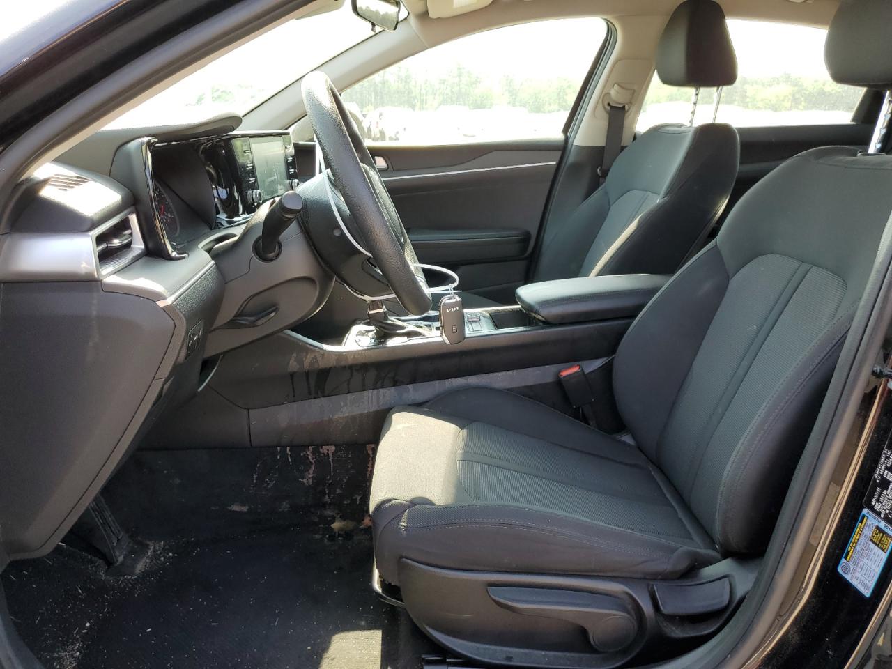 2022 KIA K5 LXS VIN:5XXG14J24NG084395