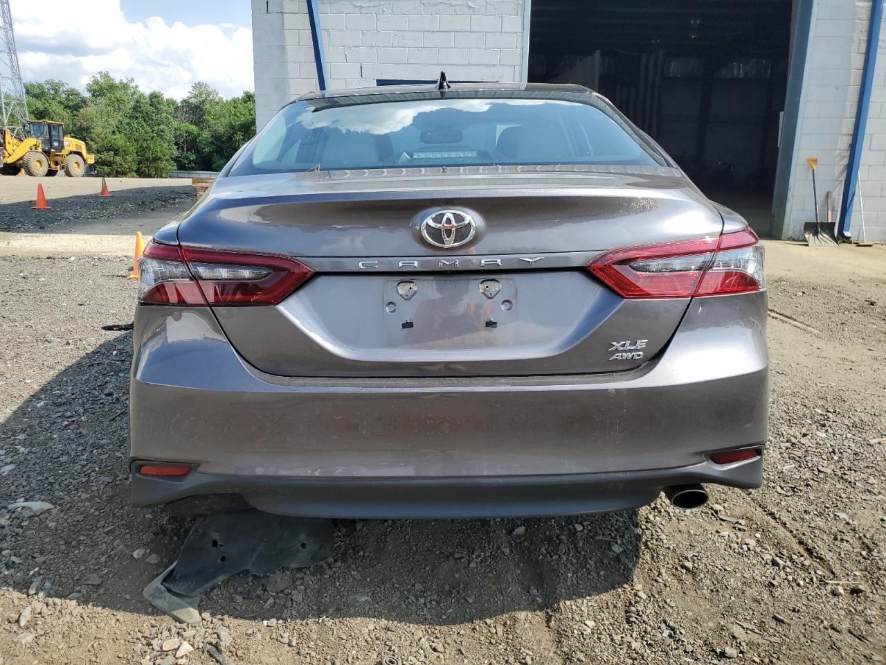 2022 TOYOTA CAMRY XLE VIN:4T1F11BK7NU065547